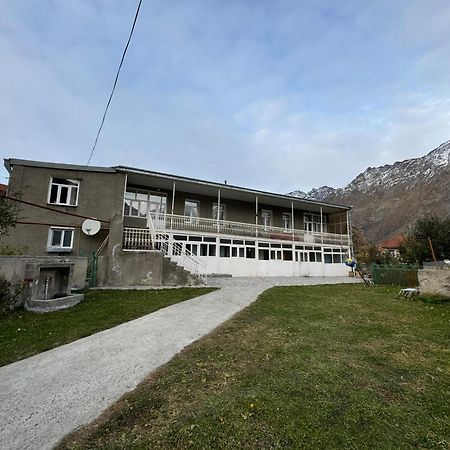 Polaris Kazbegi Hotel Buitenkant foto
