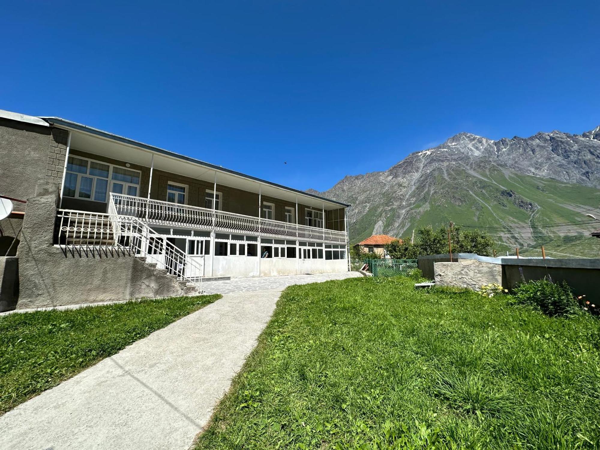 Polaris Kazbegi Hotel Buitenkant foto